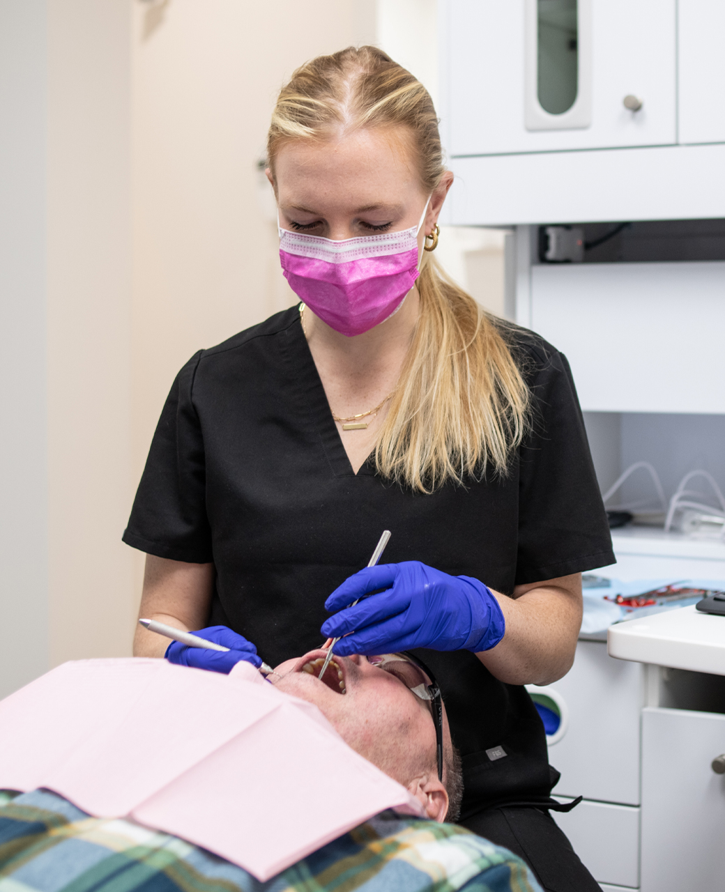 Calgary Wisdom Teeth and Complicated Extractions